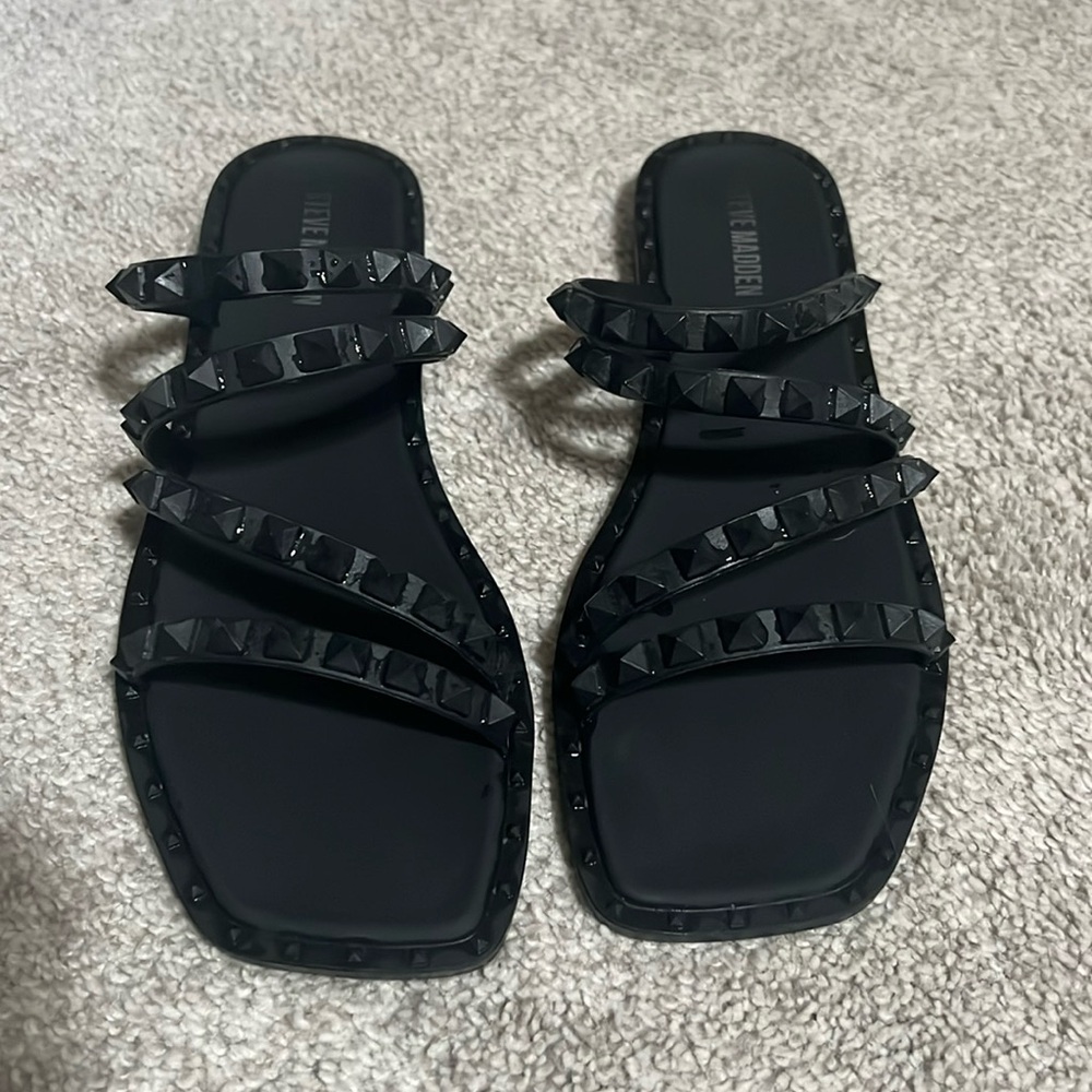 Steve Madden Sandals. Women’s size 8